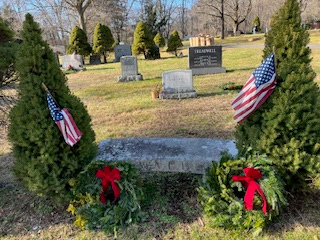 veterans wreaths